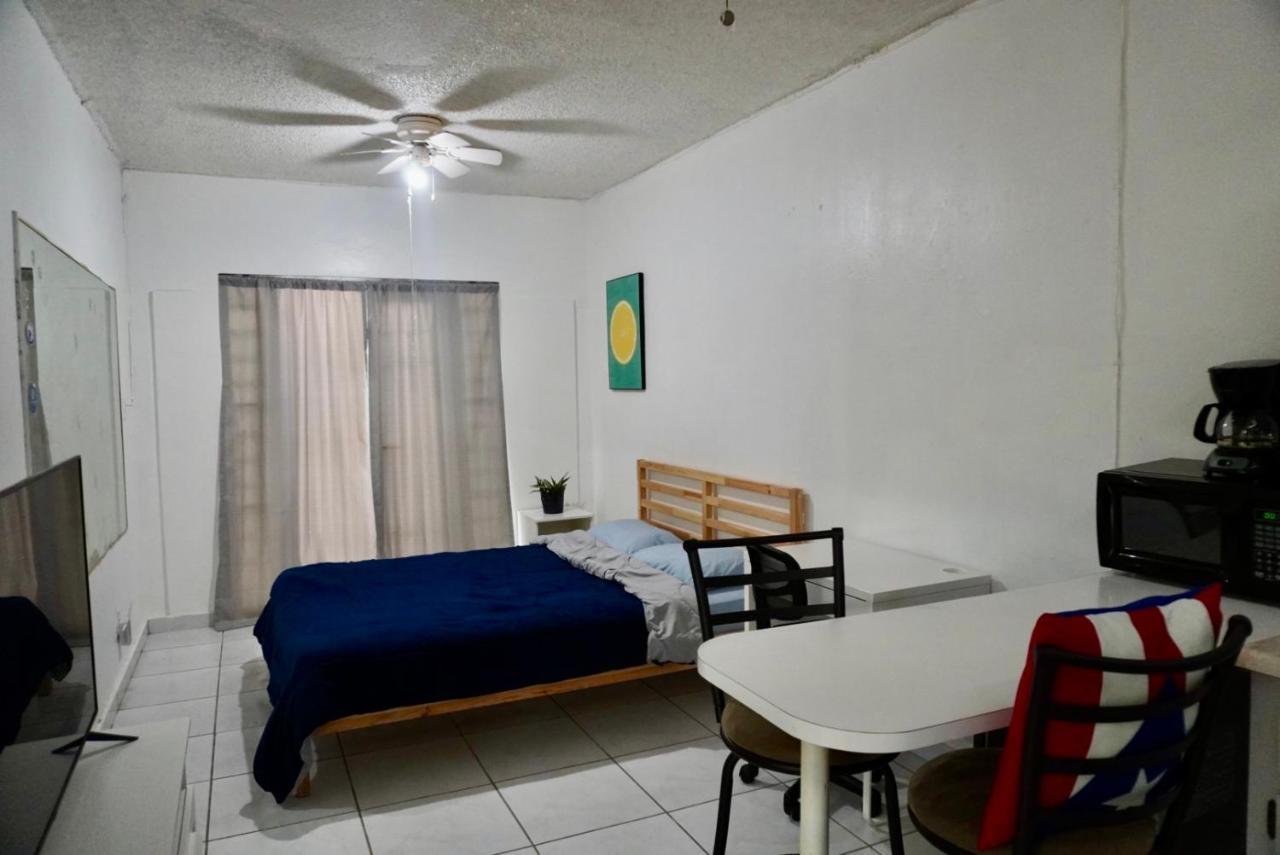 All You Need Studios Walking Distance To Beach Isla Verde San Juan Exterior foto
